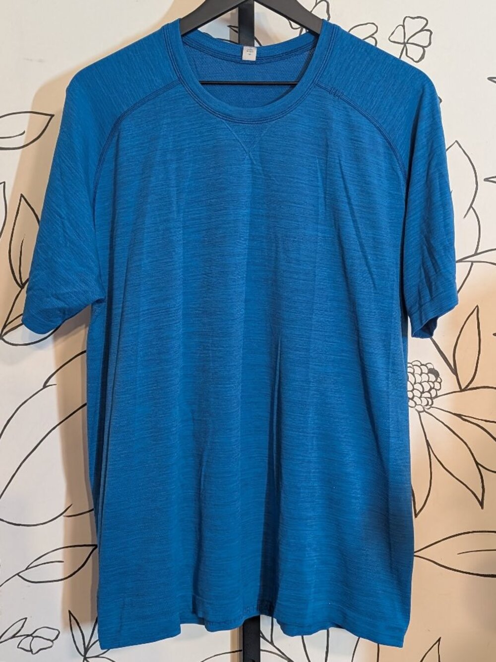 Lululemon Men's Swiftly Tech Short Sleeve - XL